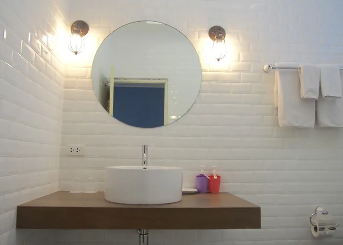 Hotel Retroasis