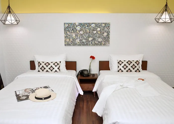 Hotel Retroasis